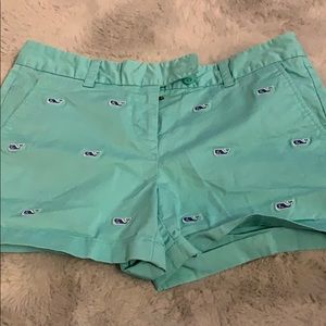 Vineyard Vines Mint Green Whale Pattern Shorts Womens Size 4